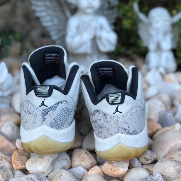 Air jordan 11 Low \